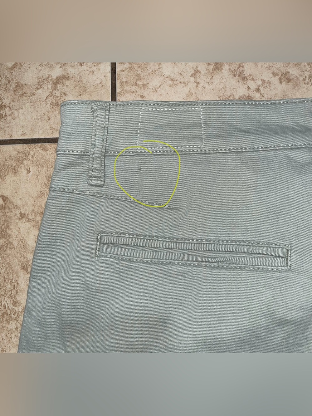 Rag & Bone Man’s Flat Front Chino Shorts
Size 31 - Picture 5 of 6